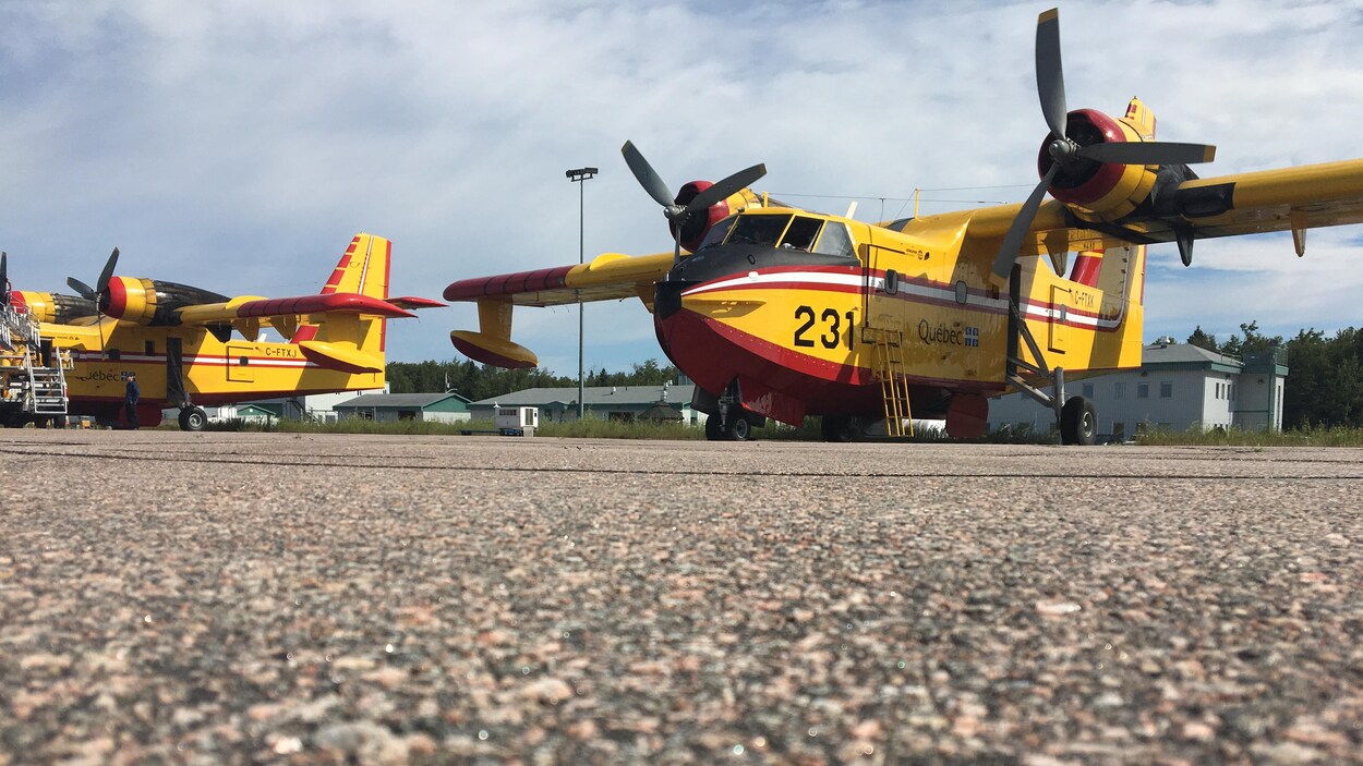 Des avions de la SOPFEU