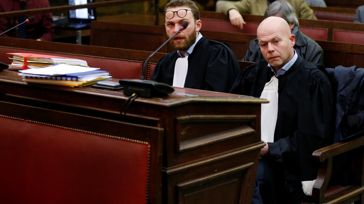 Les avocats de Salah Abdeslam au tribunal. Les avocats de Salah Abdeslam au tribunal.