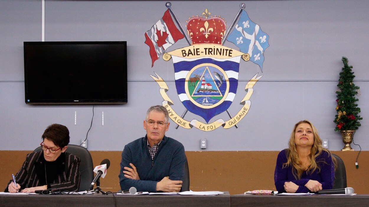 Le maire de Baie-Trinité, Marc Tremblay, lors de la séance publique du conseil municipal