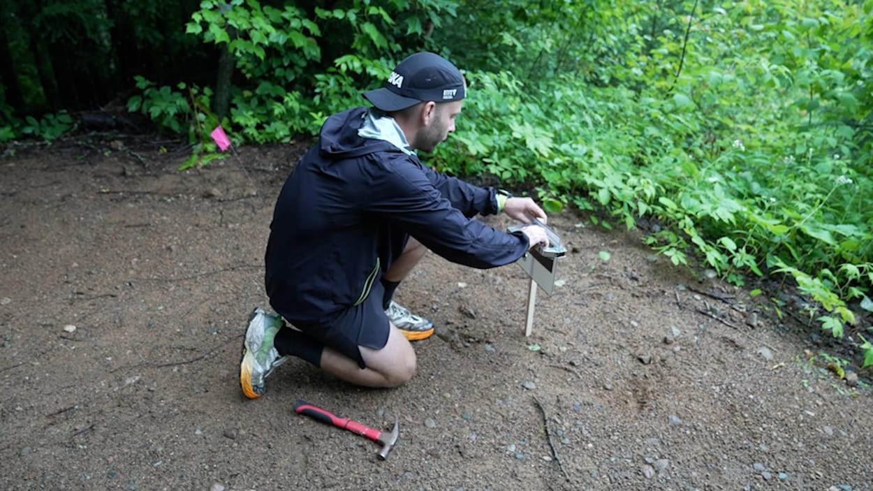 Préparation des sentiers de l'Ultra-trail du Fjord du Saguenay