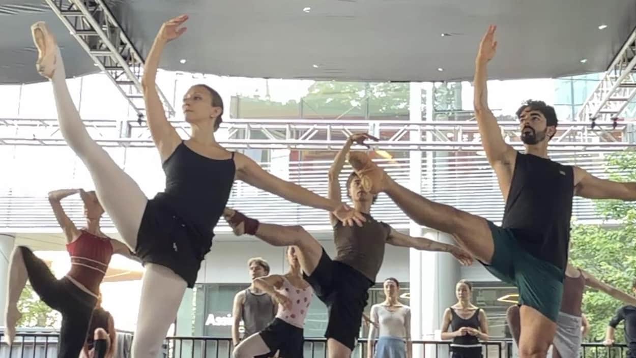 Le Ballet Royal de Winnipeg s'entraîne à ciel ouvert
