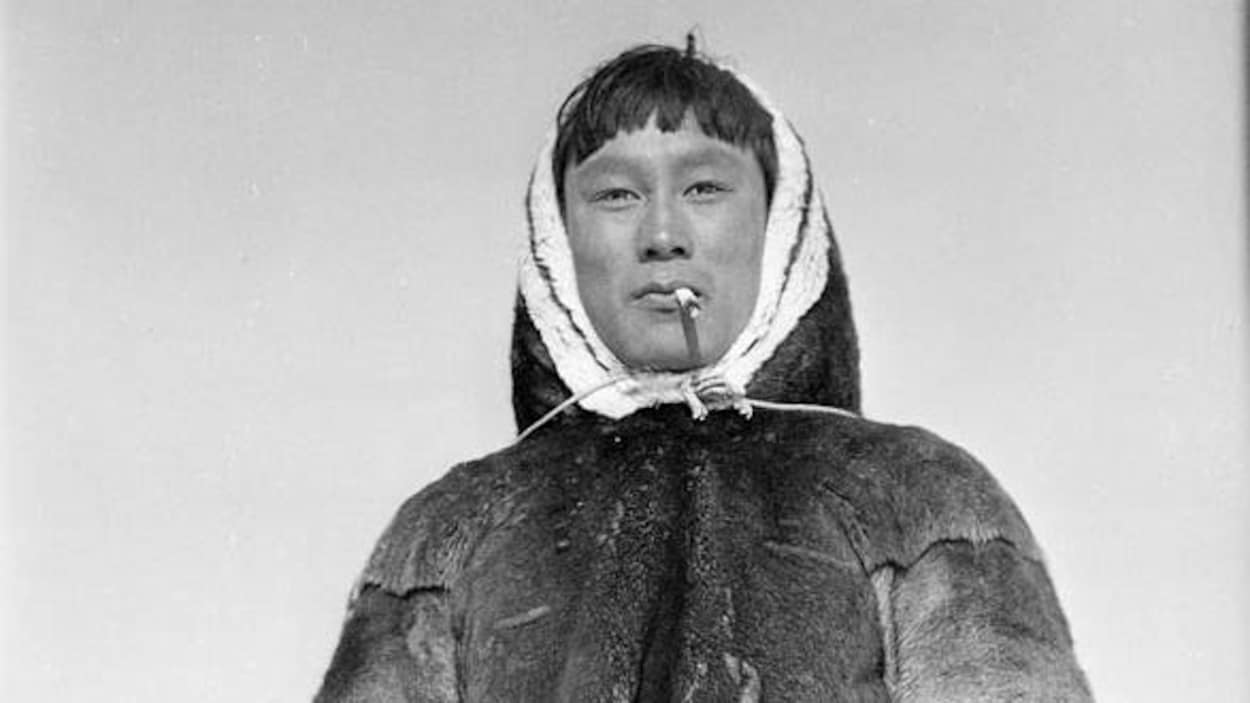 Barnabus Arnasungaaq de Baker Lake au Nunavut, en 1949 Barnabus Arnasungaaq de Baker Lake au Nunavut, en 1949