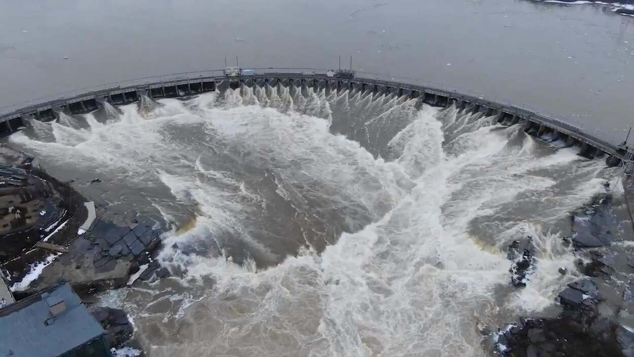 Un barrage hydroélectrique