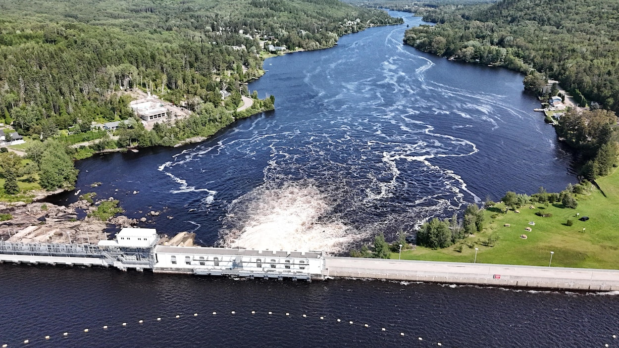 Le ministère de l’Environnement défend sa gestion du niveau du lac Kénogami