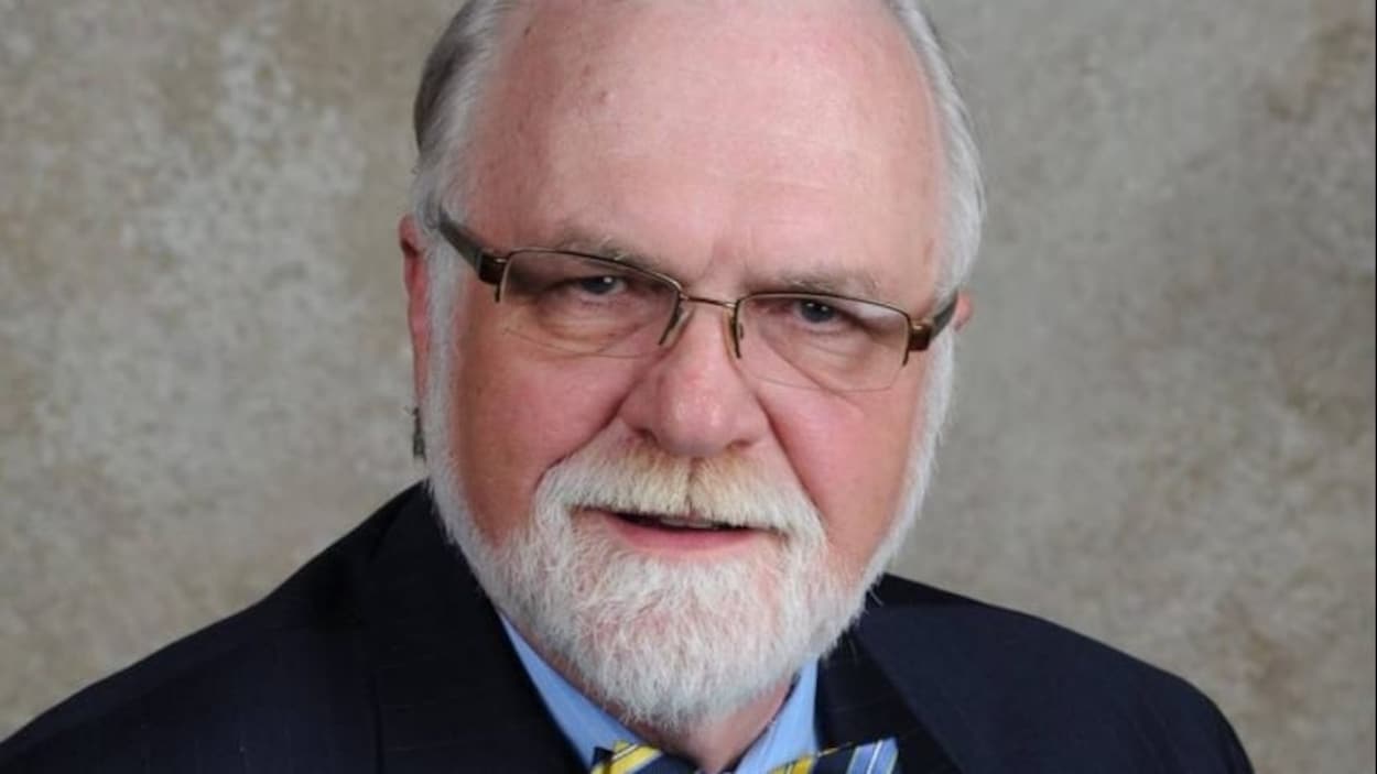 Barry Neufeld doit payer 750 000 $ pour incitation au mépris des personnes 2SLGBTQIA+