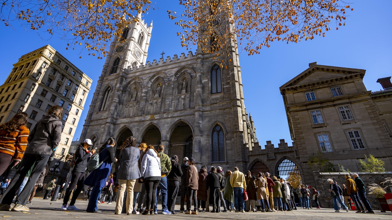 La basilique Notre-Dame de Montréal dévoile sa façade après 10 ans de travaux