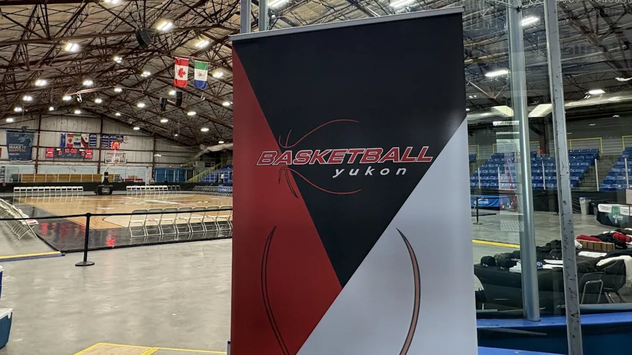 Un premier match de basketball professionnel à Whitehorse