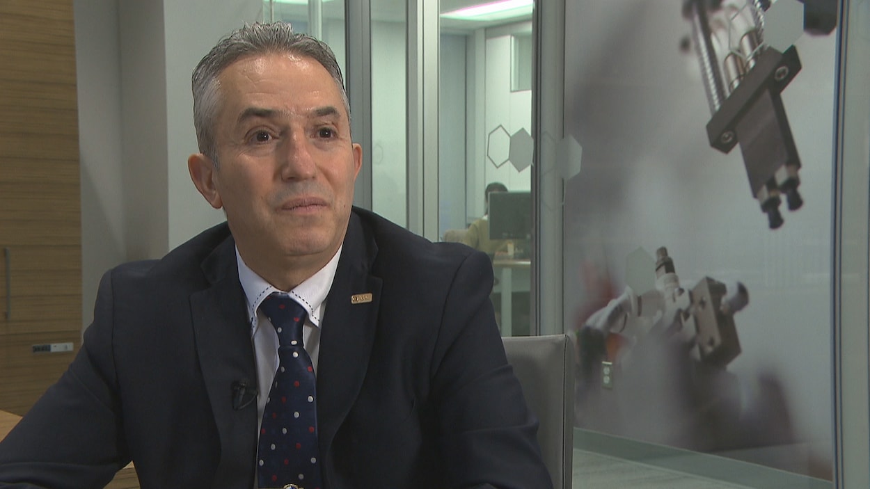 Karim Zaghib est chercheur et directeur général du Centre d’excellence en électrification des transports et en stockage d’énergie d’Hydro-Québec.