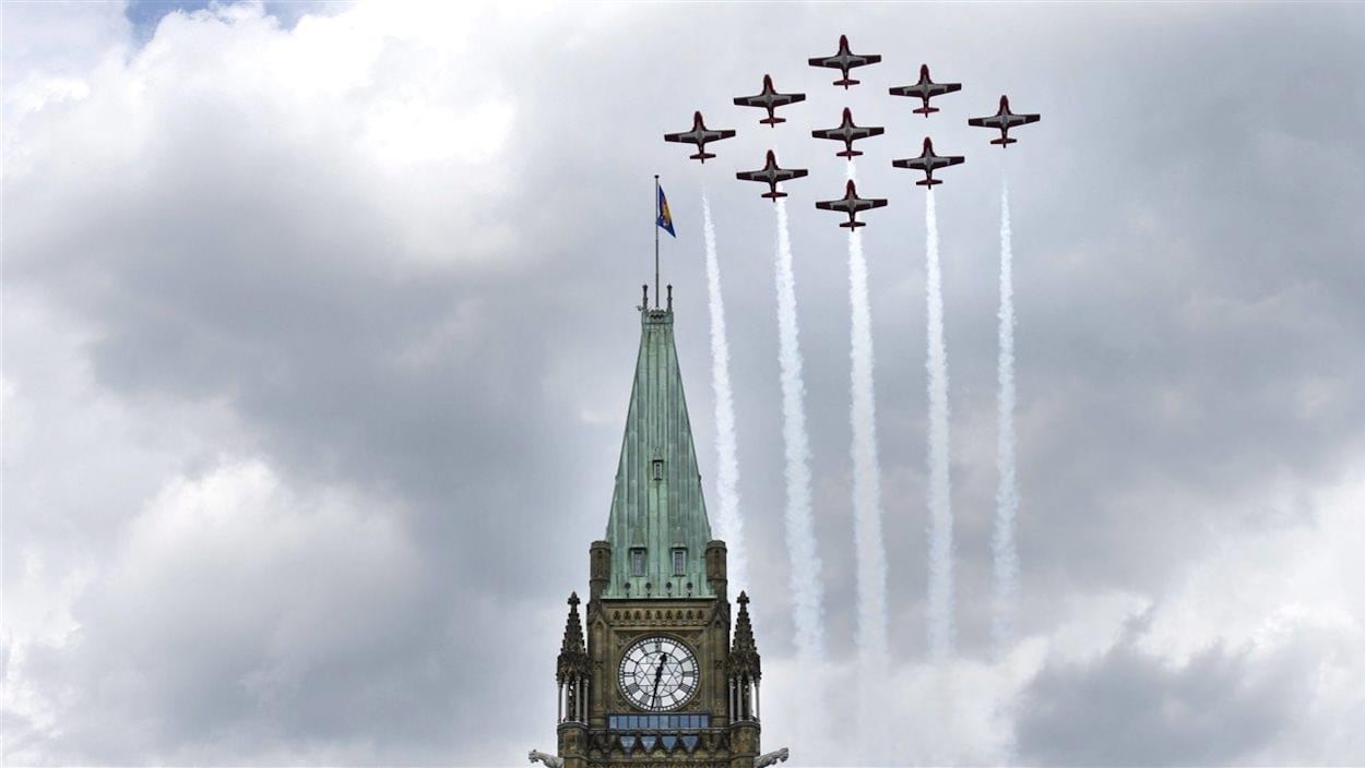 Dernier vol à Ottawa annulé : la pluie gâche le spectacle des Snowbirds