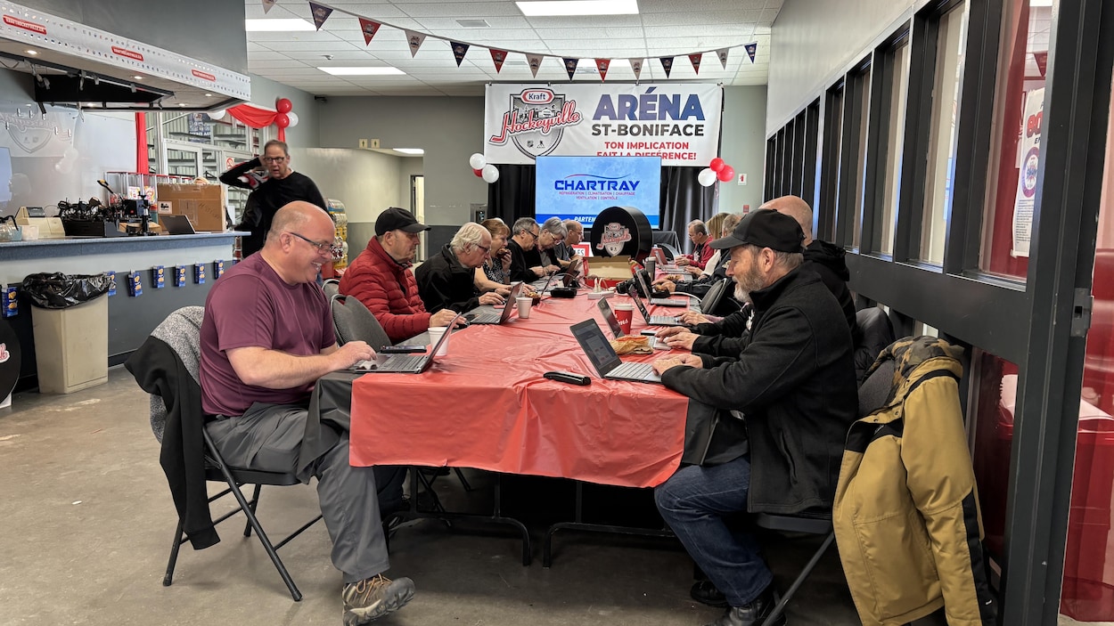 All Eyes on Saint-Boniface as Kraft Hockeyville Voting Heats Up