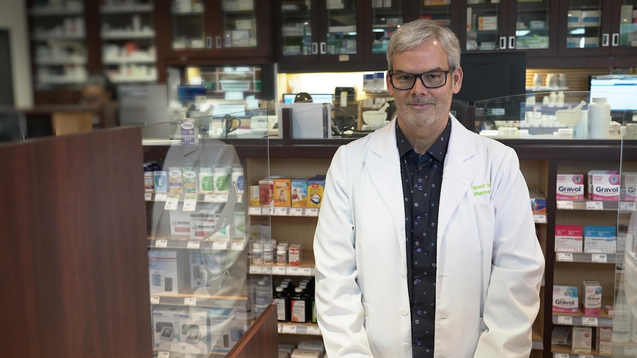 Québec limite les factures de médicaments aux assureurs, des pharmaciens claquent la porte