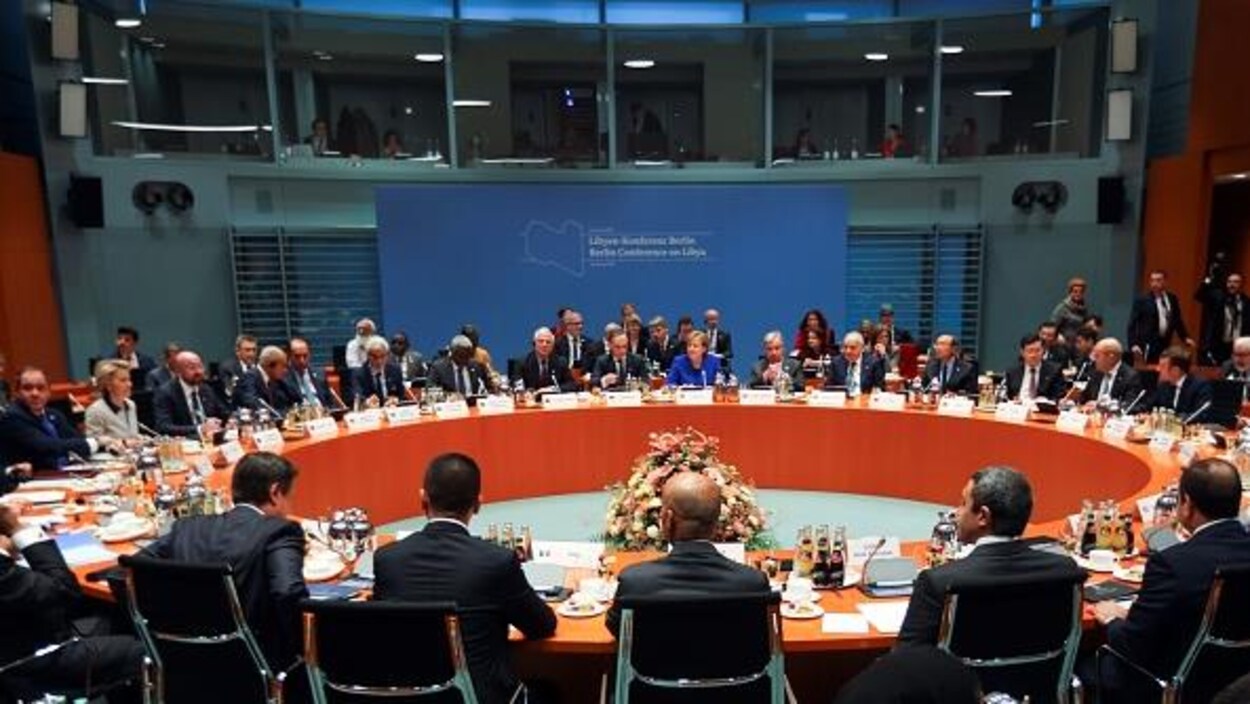 Les participants au Sommet de la paix sur la Libye à Berlin, le 19 janvier 2020.