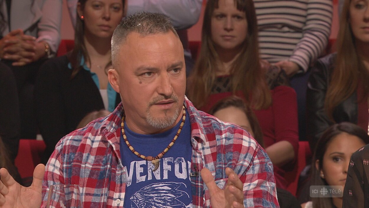 Bernard «Rambo» Gauthier, à l'émission Tout le monde en parle Bernard «Rambo» Gauthier, à l'émission Tout le monde en parle