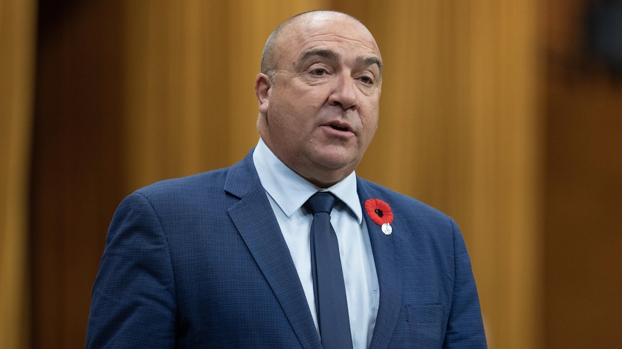 Un député conservateur provoque la colère de l’UDA