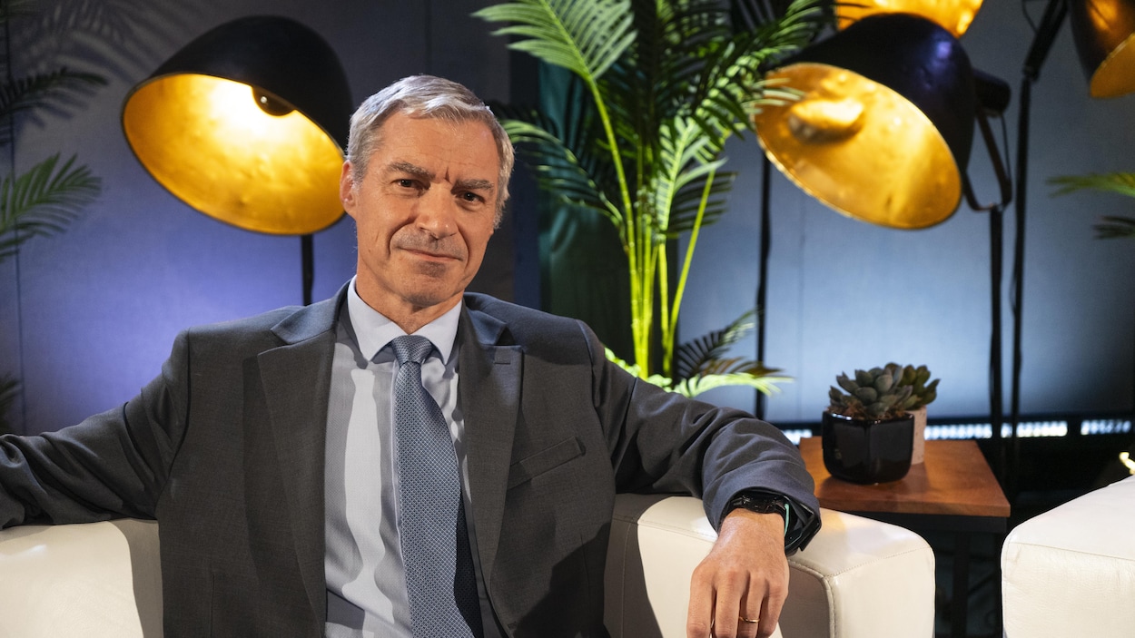 Le consul de France évoque la création d’une école française à l’étranger à Winnipeg RadioCanada