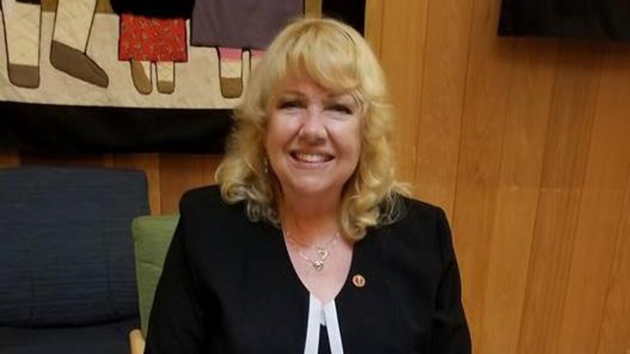 Lynn Beyak.