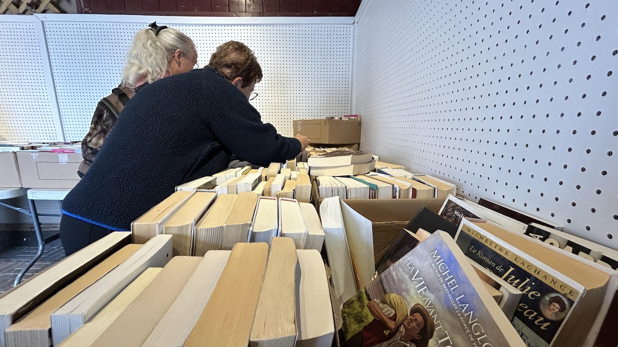 Des milliers de livres à petits prix au Vieux-Quai de Sept-Îles