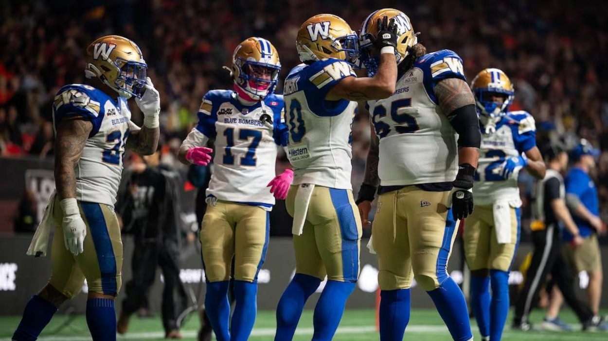 Grâce à une victoire cruciale, les Blue Bombers se qualifient pour les éliminatoires