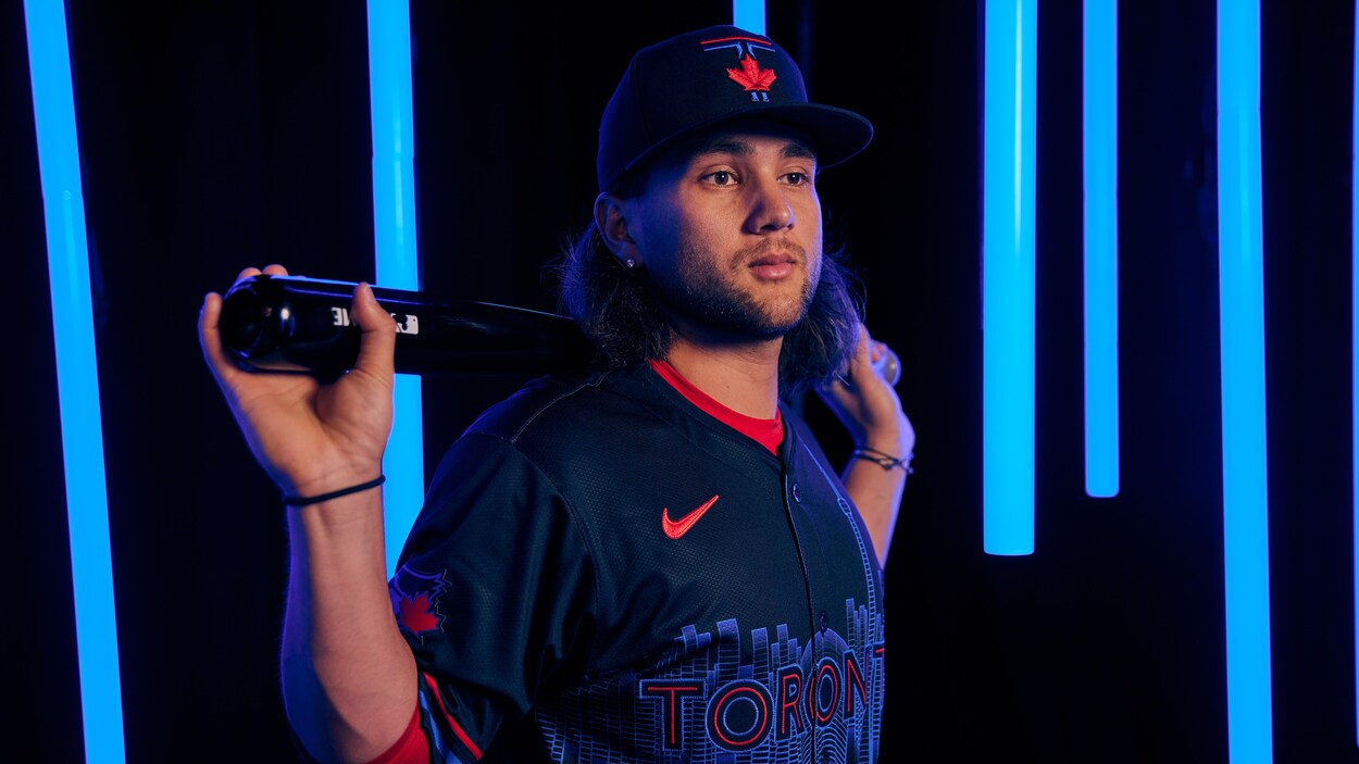 Toronto Blue Jays Introduce Special Night Uniform Reflecting City's ...