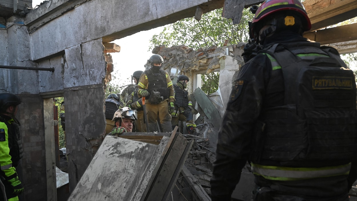 Des bombes russes télécommandées ont frappé la deuxième ville en importance de l’Ukraine
