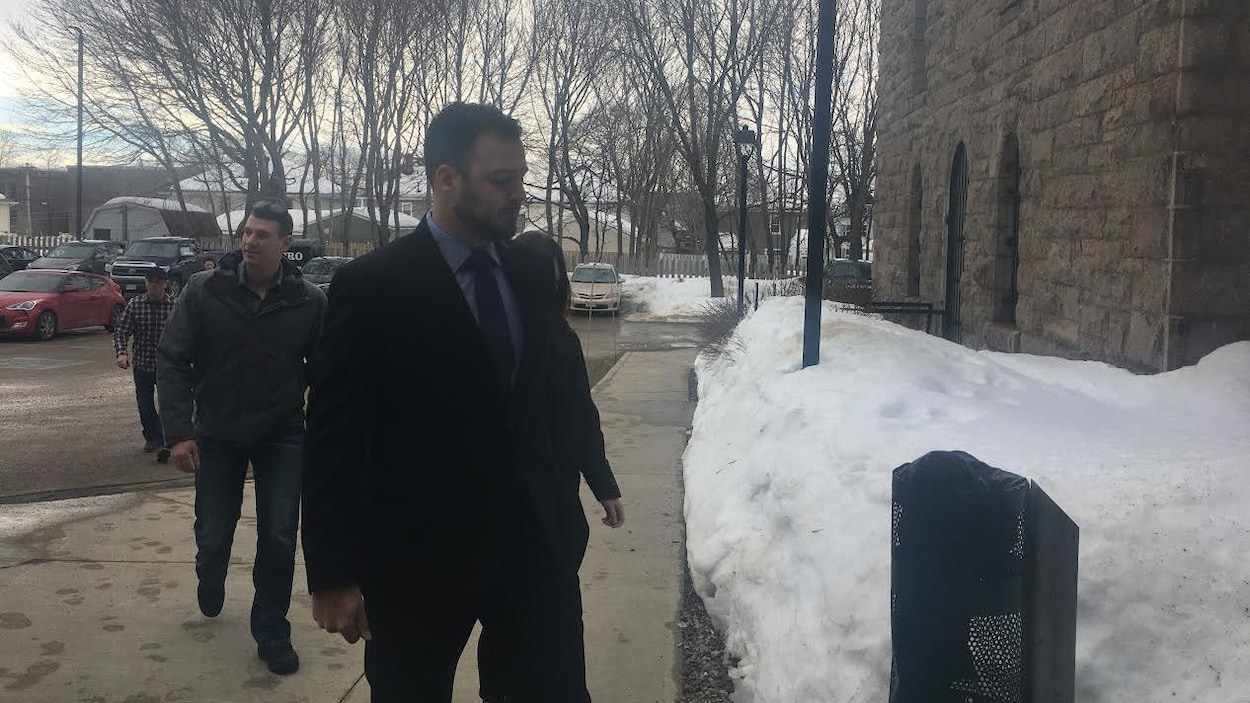 Mathieu Boudreau arrivant au palais de justice