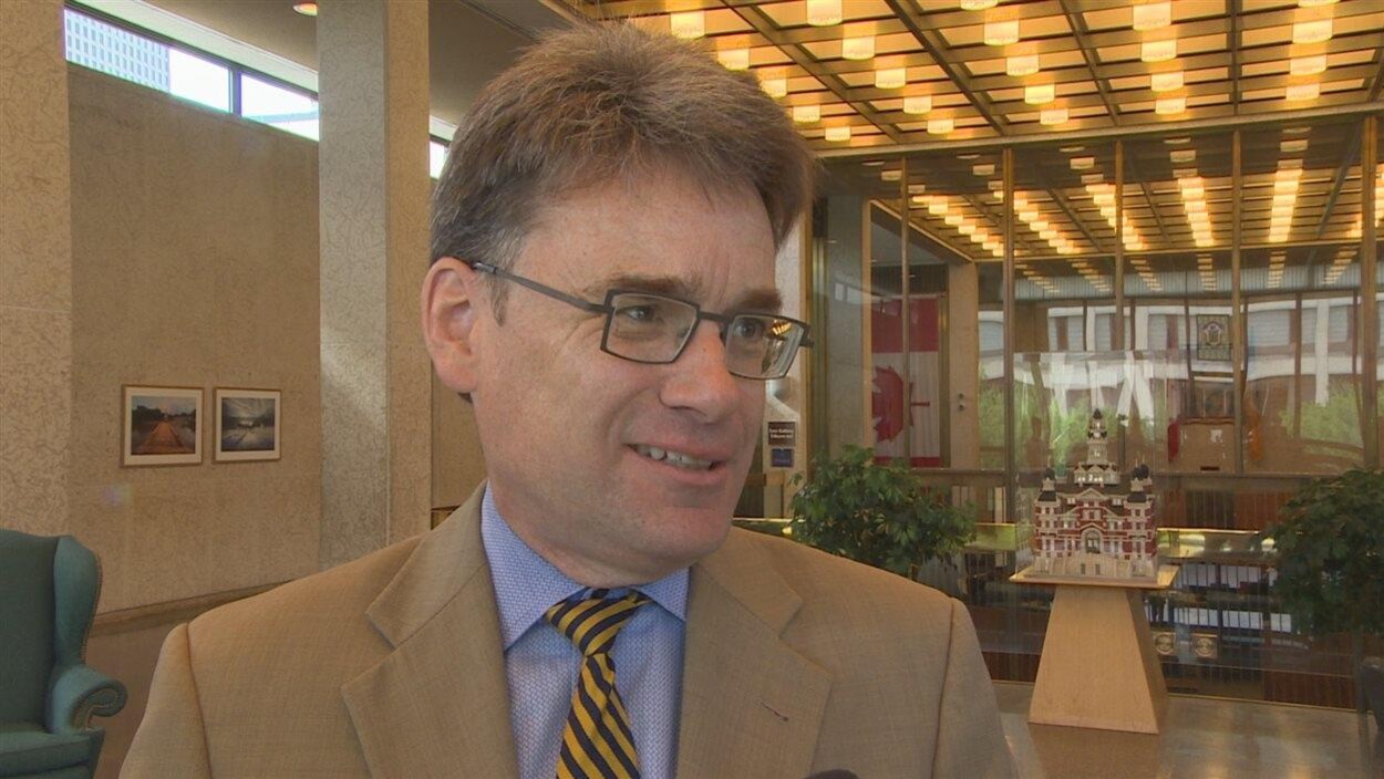 Le conseiller municipal de Saint-Vital, Brian Mayes.