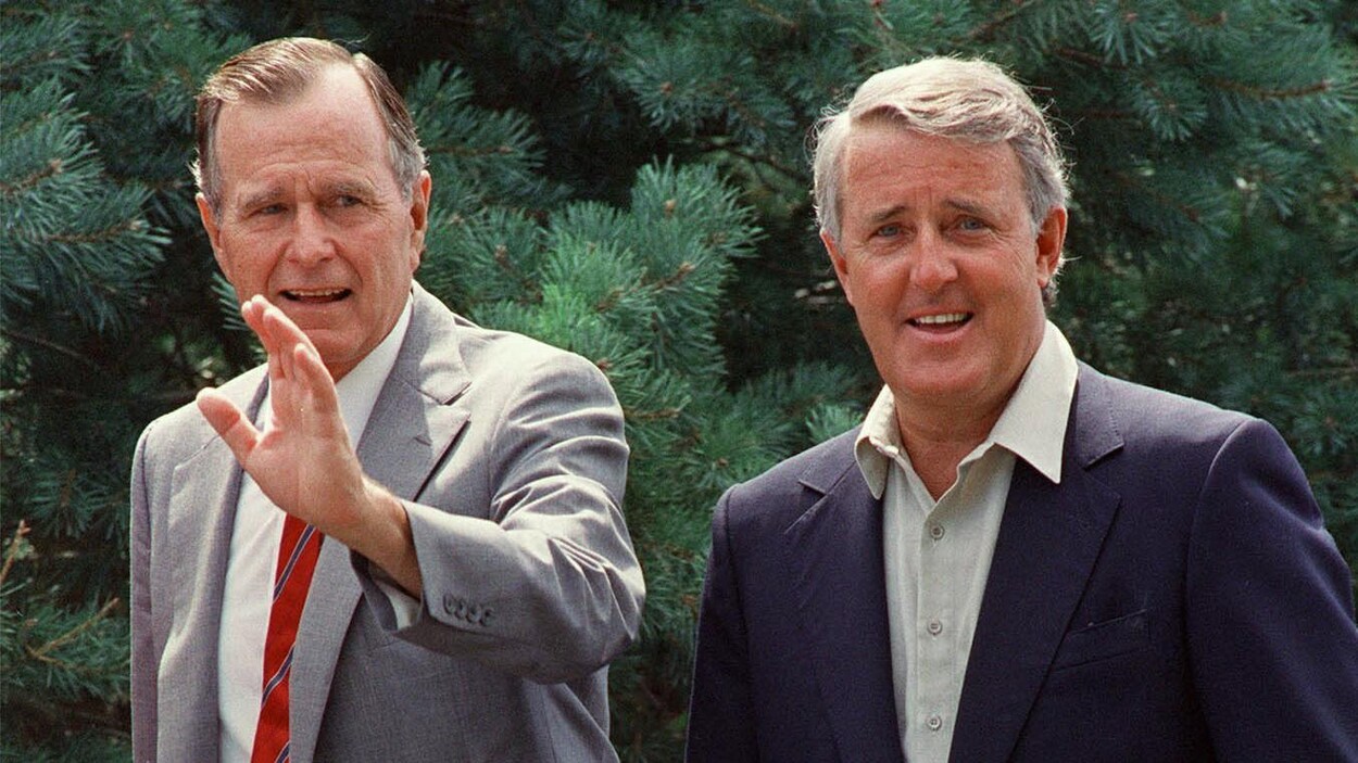 George Bush et Brian Mulroney à l'époque où ils dirigeaient les États-Unis et le Canada.