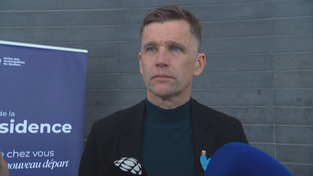 Bruno Marchand porte plainte contre un courtier immobilier