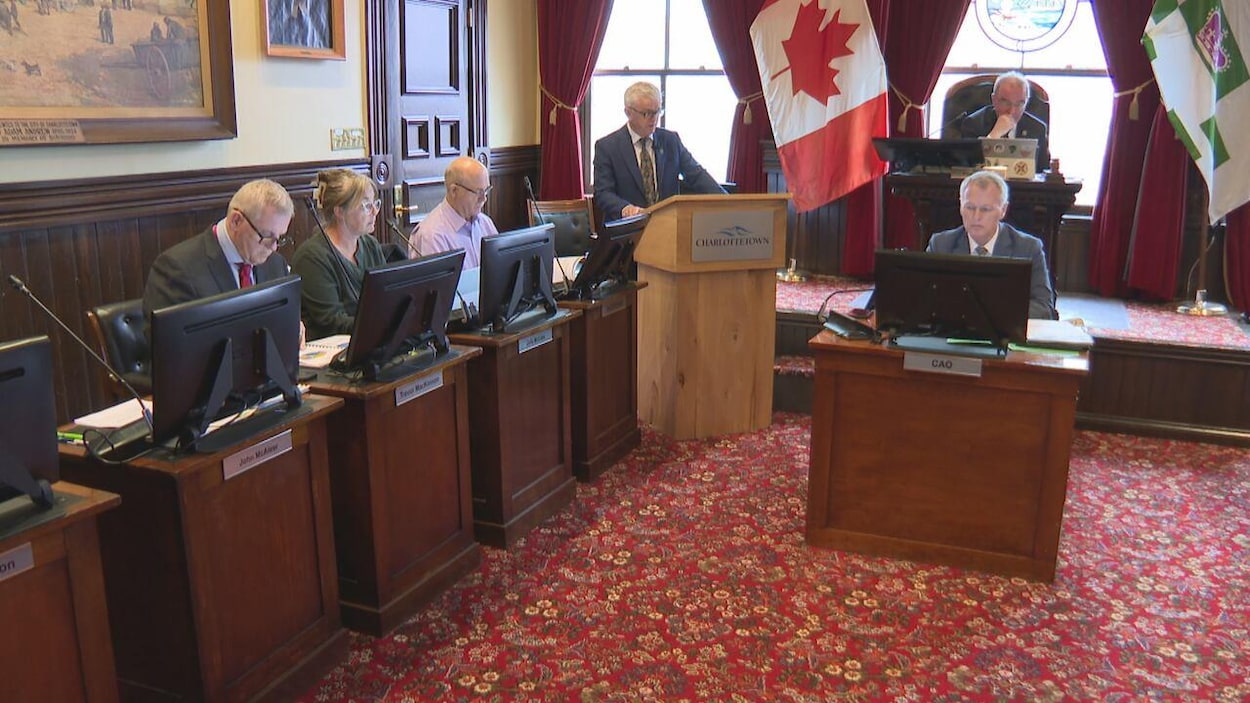 La Ville de Charlottetown adopte un budget vert et routier de 97 M$