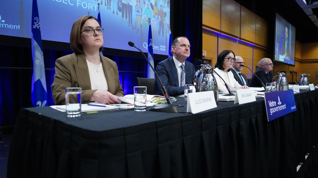 Québec accusera un déficit de 13,6 G$ l’an prochain