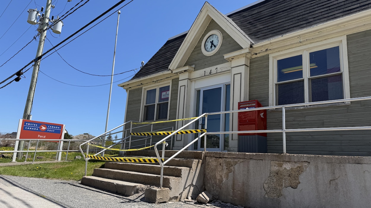 Le bureau de Postes Canada de Percé visé par un avis de non-conformité