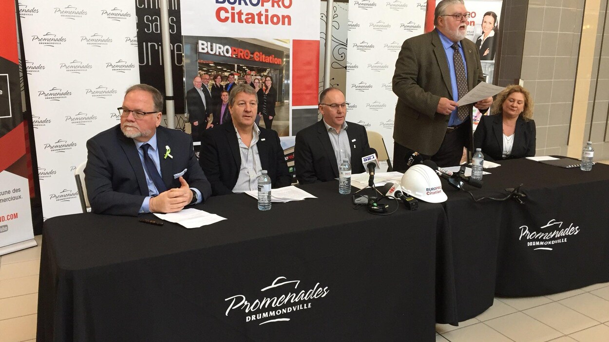 C'est l'entreprise Buropro Citation qui s'installe dans les anciens locaux du Sears à Drummondville. C'est l'entreprise Buropro Citation qui s'installe dans les anciens locaux du Sears à Drummondville.