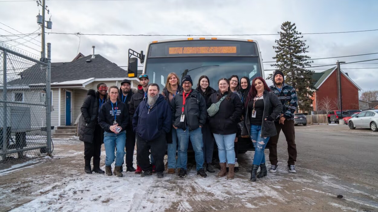 Un autobus pour aider les plus vulnérables étend ses heures d’ouverture