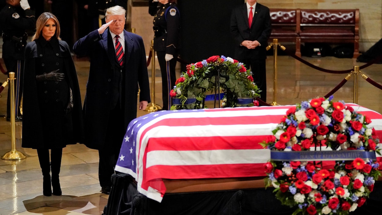 Funérailles de George H.W. Bush : Son fils lui rend un vibrant hommage