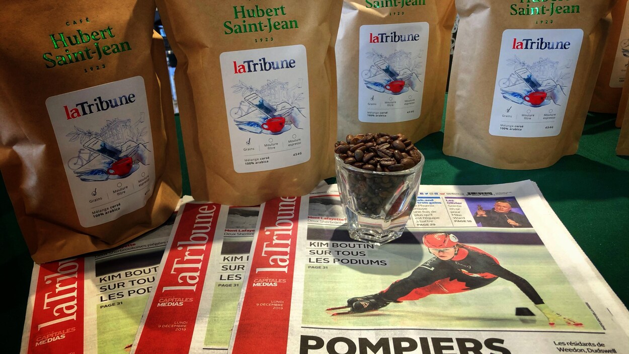 Des sachets de café La Tribune.