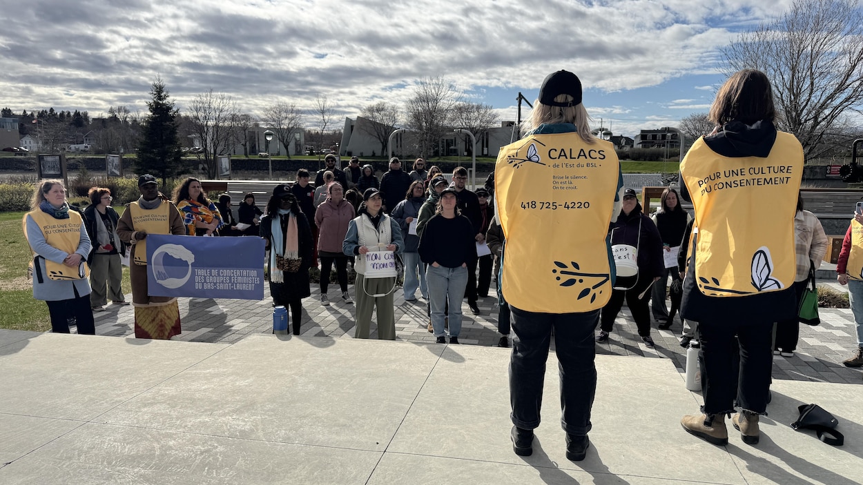 Marche solidaire contre les violences sexuelles à Matane