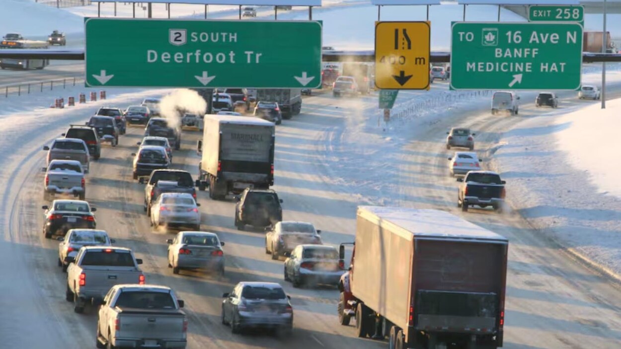 Un débat sur le stationnement à Calgary relance la question de l’aménagement urbain