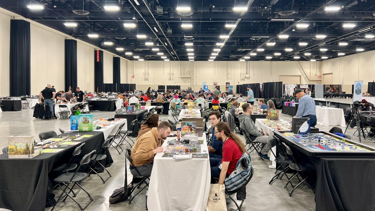 Un salon du jeu de société réunit des passionnés à Calgary RadioCanada