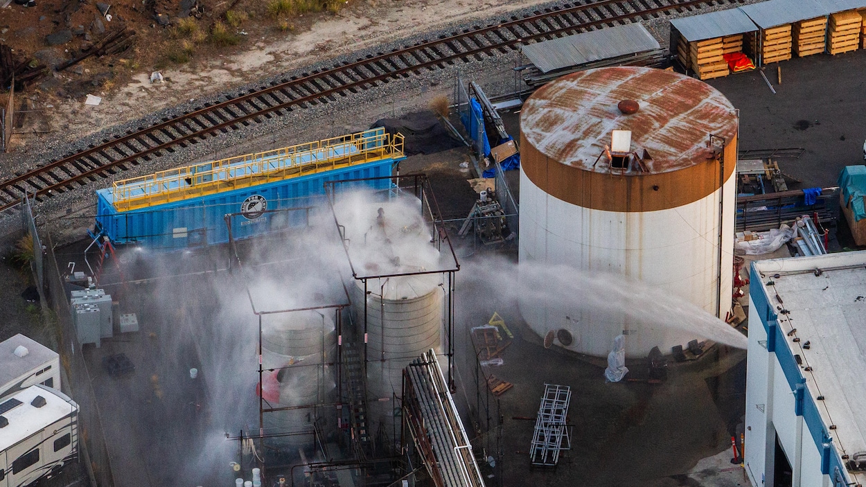 Les autorités californiennes craignent toujours l’explosion d’une cuve de produit chimique