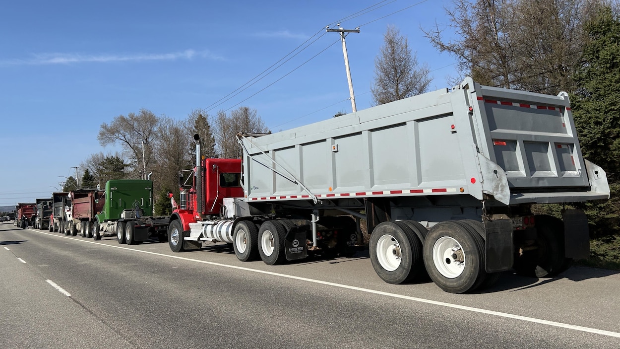 Les tarifs commerciaux inquiètent les camionneurs