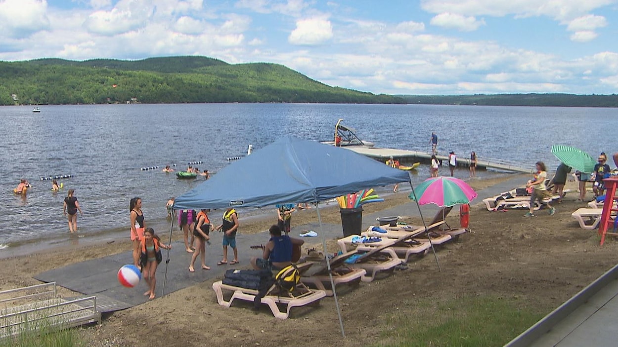 Un camp sur mesure pour les jeunes atteints d'arthrite à Ayer's Cliff