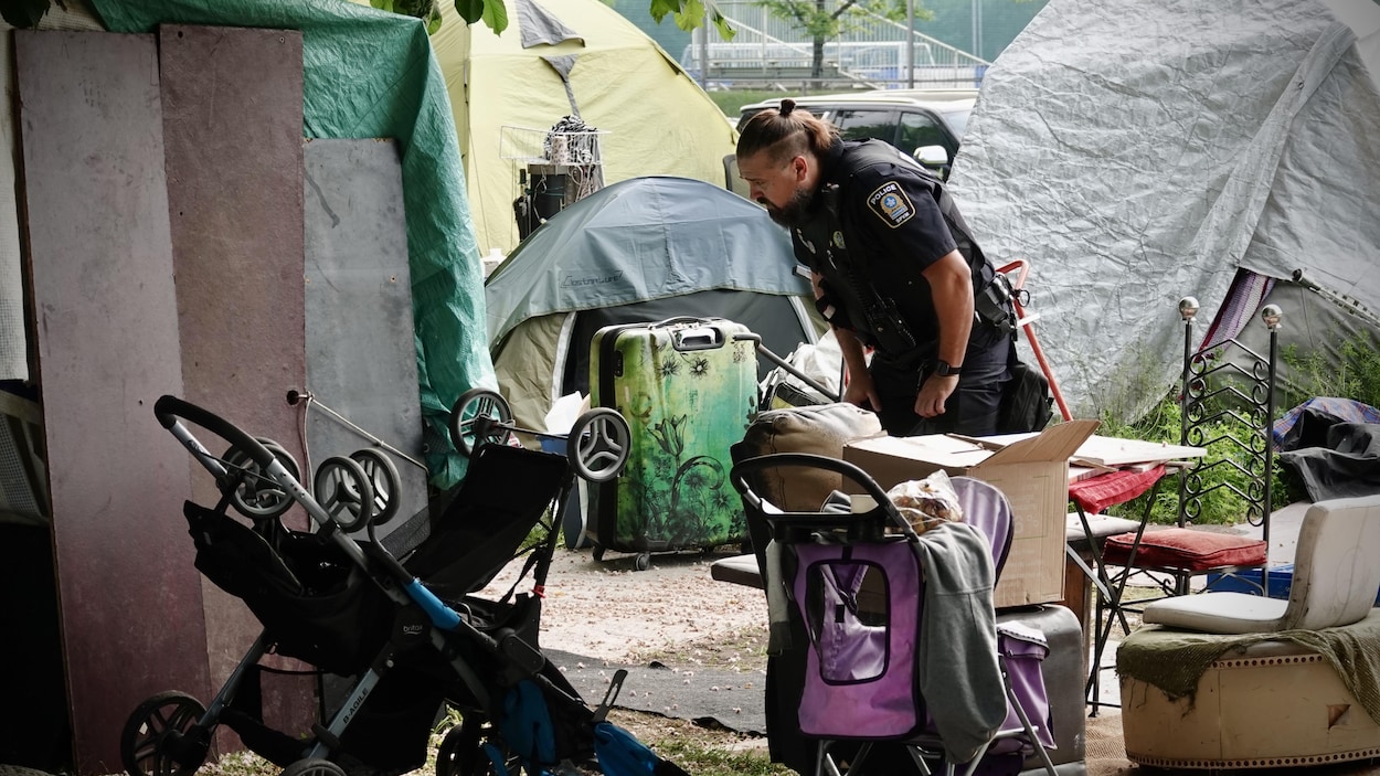 La Ville de Montréal adopte le nouveau protocole de gestion des campements