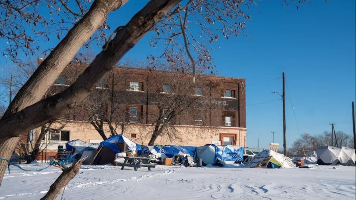 Itinérance : des Premières Nations demandent une déclaration d’état d’urgence