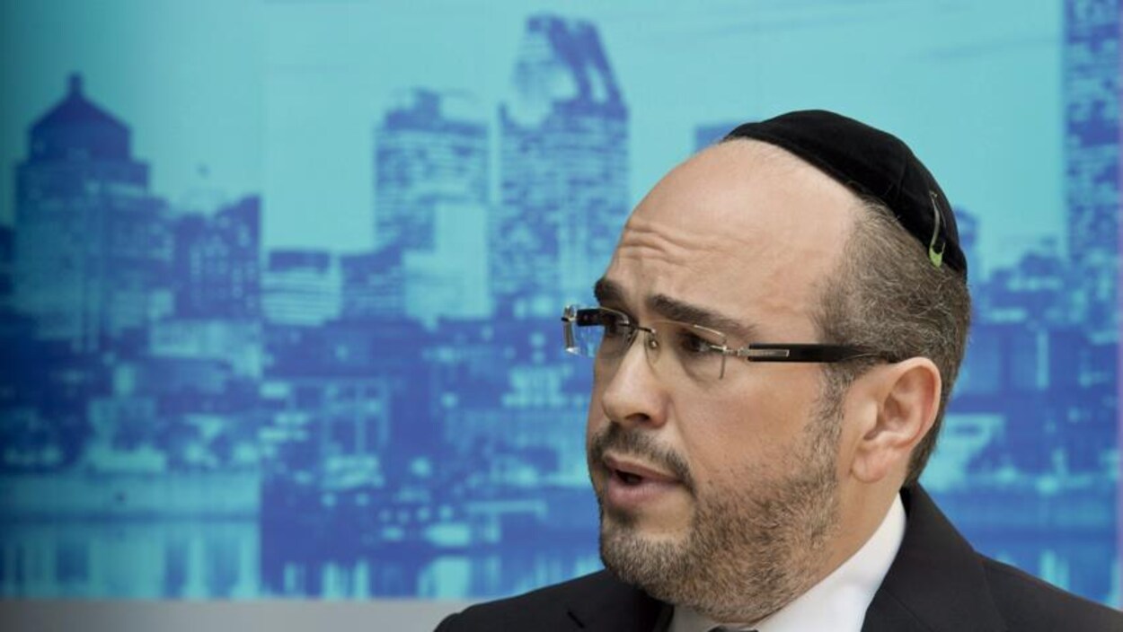 Lionel Perez. Lionel Perez.
