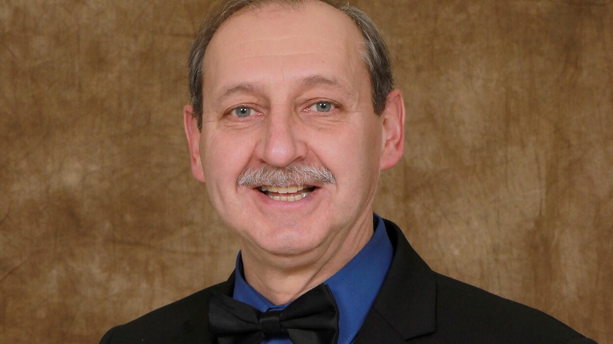 Photo officielle du candidat à la mairie de Louiseville Yvon Deshaies lors des élections municipales 2017