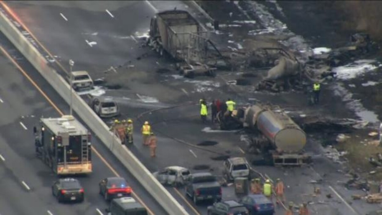 Le carambolage sur l'autoroute 400 le 1er novembre 2017