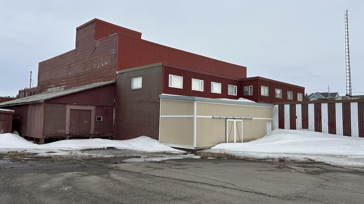 Caraquet achète pour 20 $ l’ancienne usine à poisson CaraPro