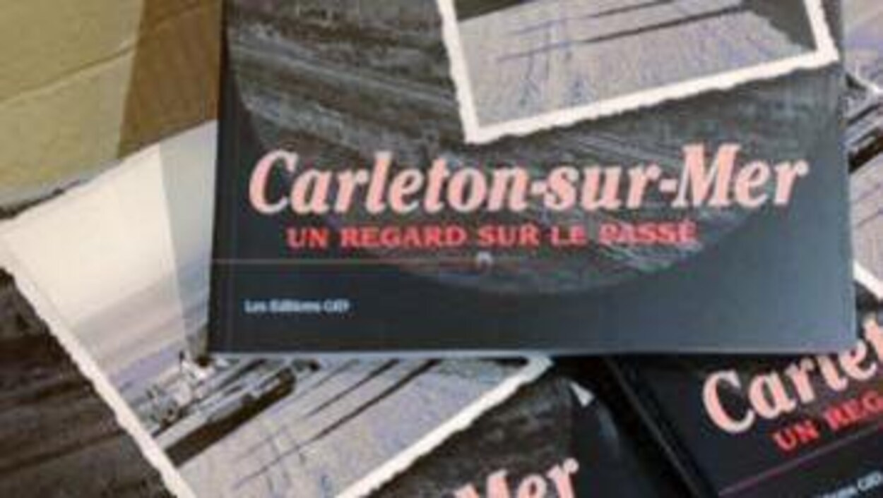 La pochette du livre. La pochette du livre.