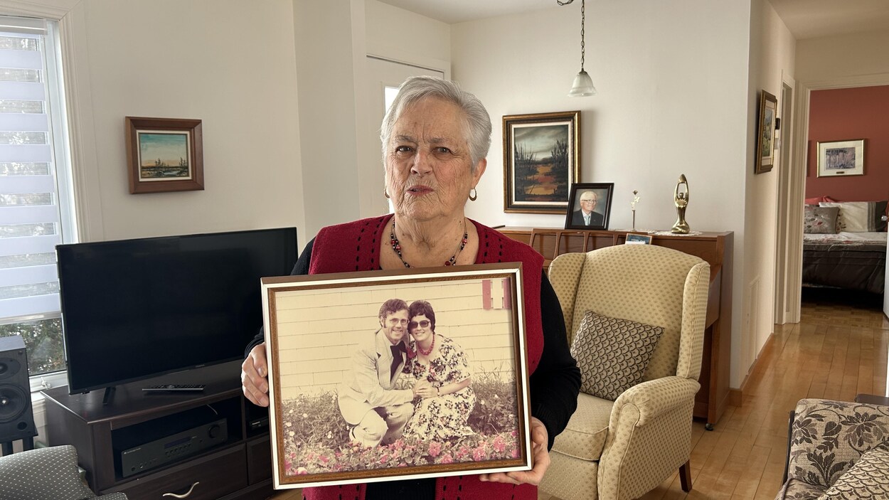 Défroquer par amour : l'histoire de Carmelle Lebreux et de son mari