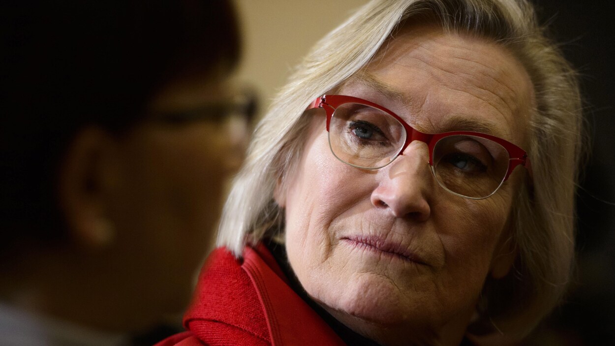 La ministre des Relations Couronne-Autochtones, Carolyn Bennett.
